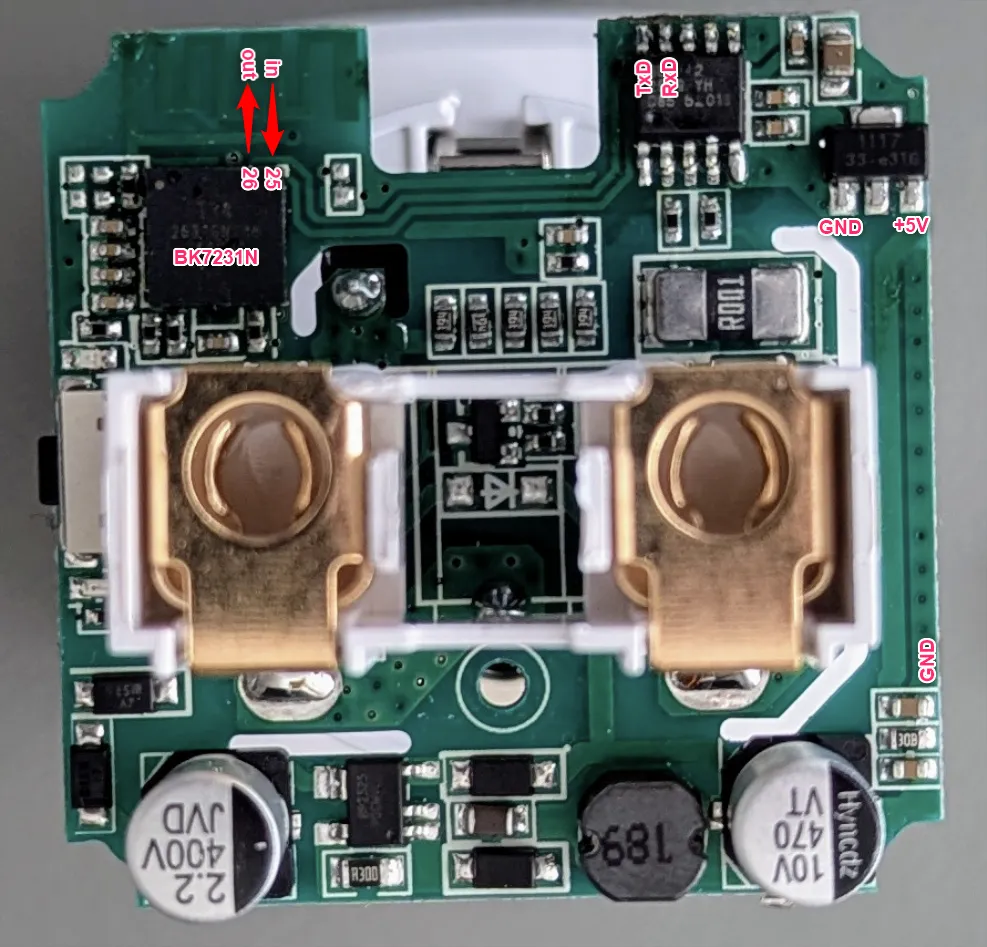 Tuya Smart Plug PCB view